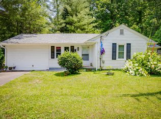 1009 Oak Glen Dr, Kingsport, TN 37665