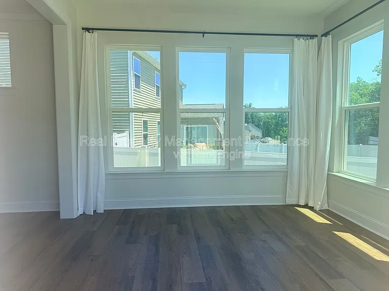 16 Clear Creek Cir — Photo 21