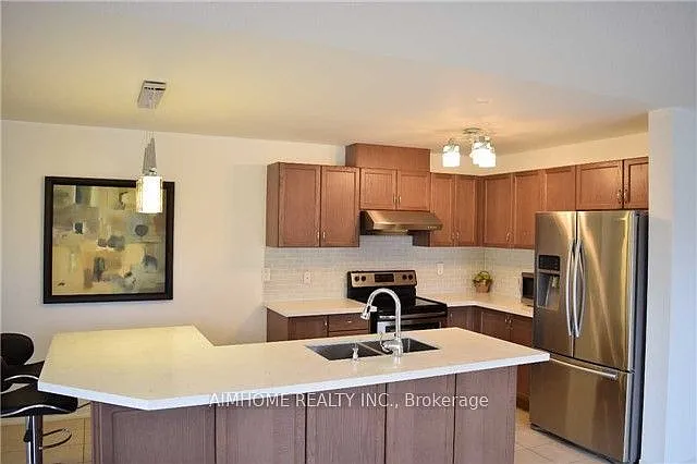 2 bed, $950 — Photo 4