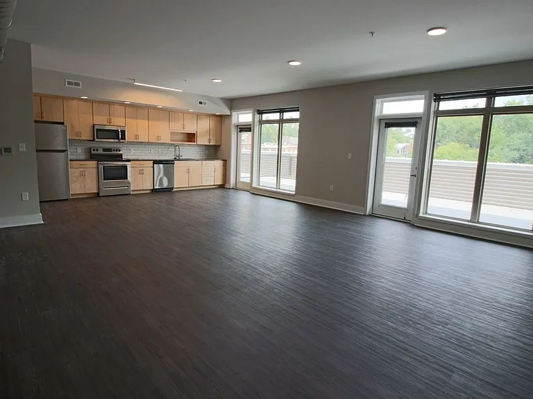 Main2525 — Photo 64