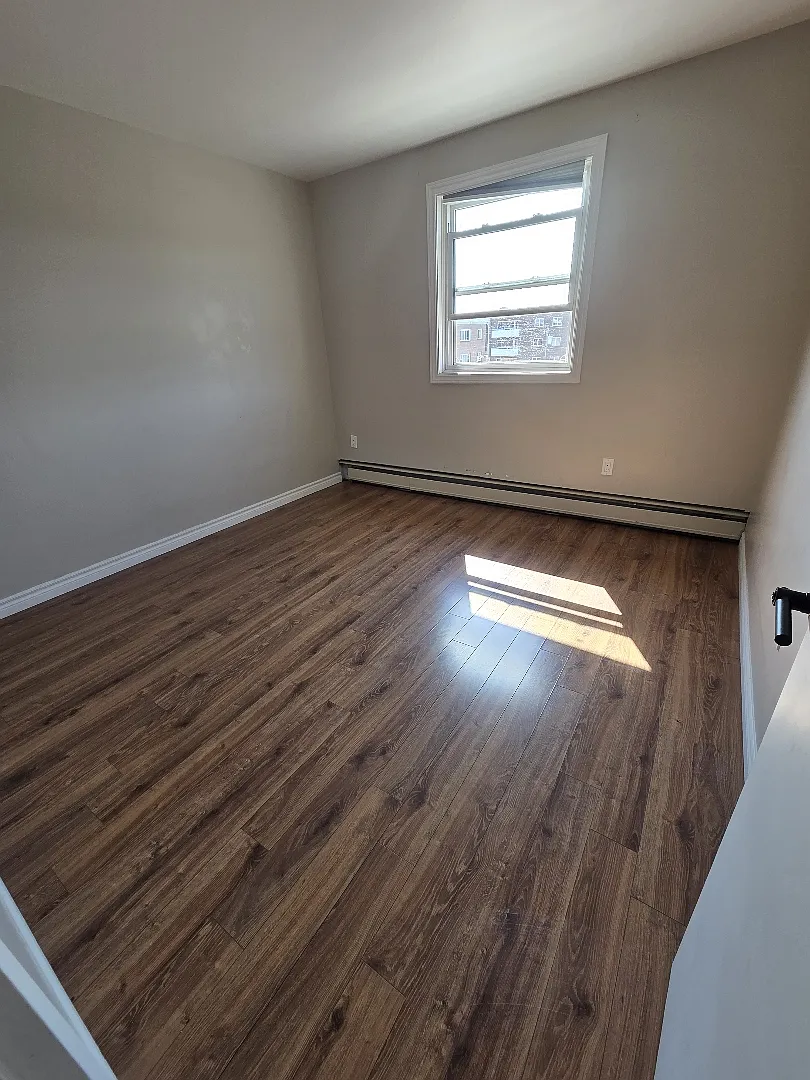 1 bed, $1,350 — Photo 1