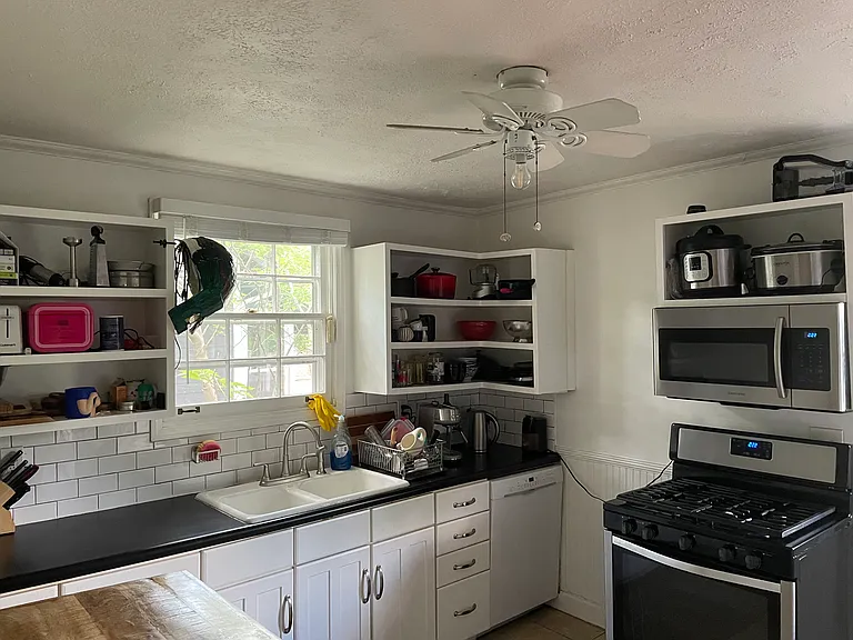 1619 Shelby Ave — Photo 10