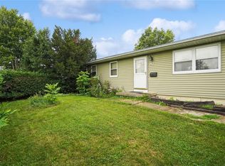 87 4th Ave, Atkins, IA 52206