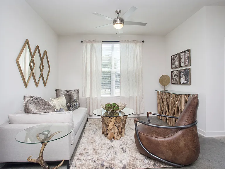 Robley Place Apartments — Photo 23