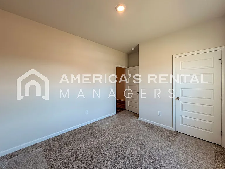 3368 Feldspar Dr SW — Photo 9