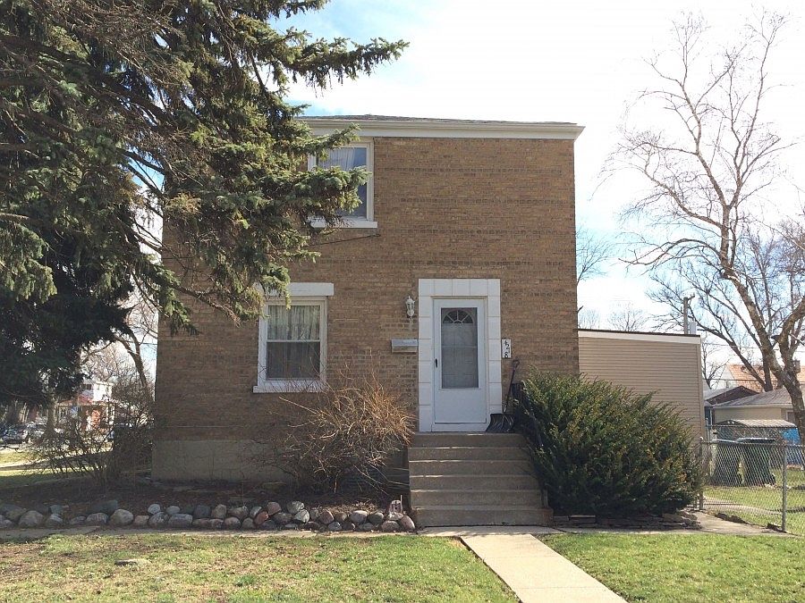 1st image of 4218 Oak St