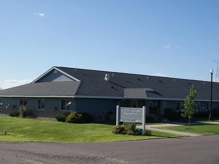 205 Airview Dr — Photo 16