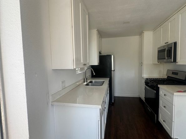 3805 Winona Ave APT 5