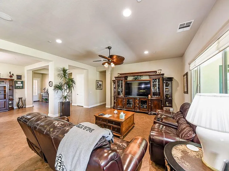 81465 Avenida Montura — Photo 8