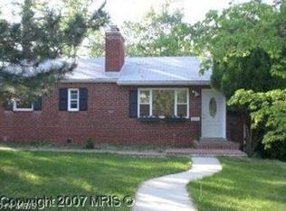 3233 Apex Cir, Falls Church, VA 22044