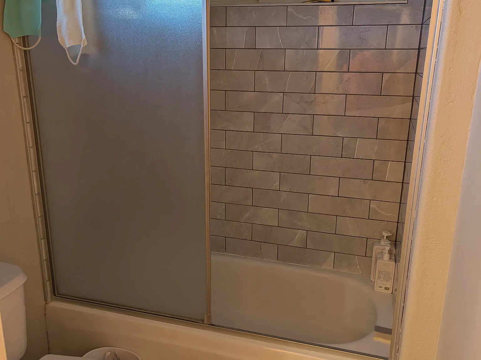 4 bed, 2950 sqft, $1,250 — Photo 4