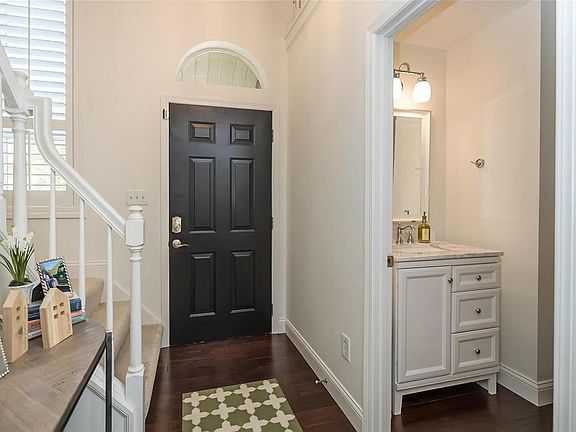 5th image of 16225 Lea Oak Dr