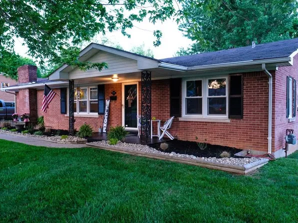 520 Spring Dr, Elizabethtown, KY 42701