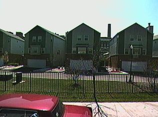 3319 W Polk St, Chicago, IL 60624