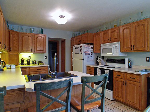 4th image of 1409 Richmond Bay Ct