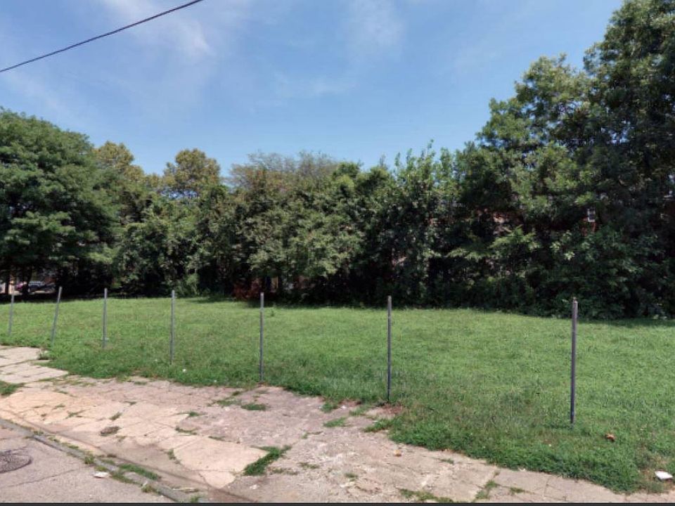 2nd image of 2433 N 10th St