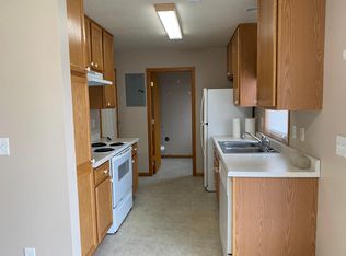 3353 Heatherton Dr #3353, Davenport, IA 52804