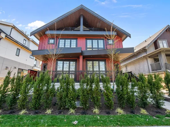 1166 E 26th Ave #2, Vancouver, BC V5V 2J7