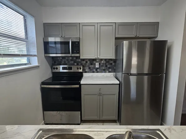 2616 Chandalar Ln APT C, Tallahassee, FL 32311