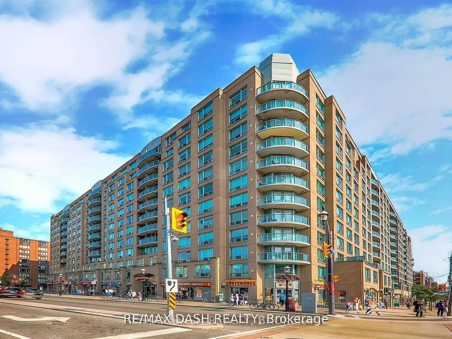 2 bed, $3,000 — Photo 2
