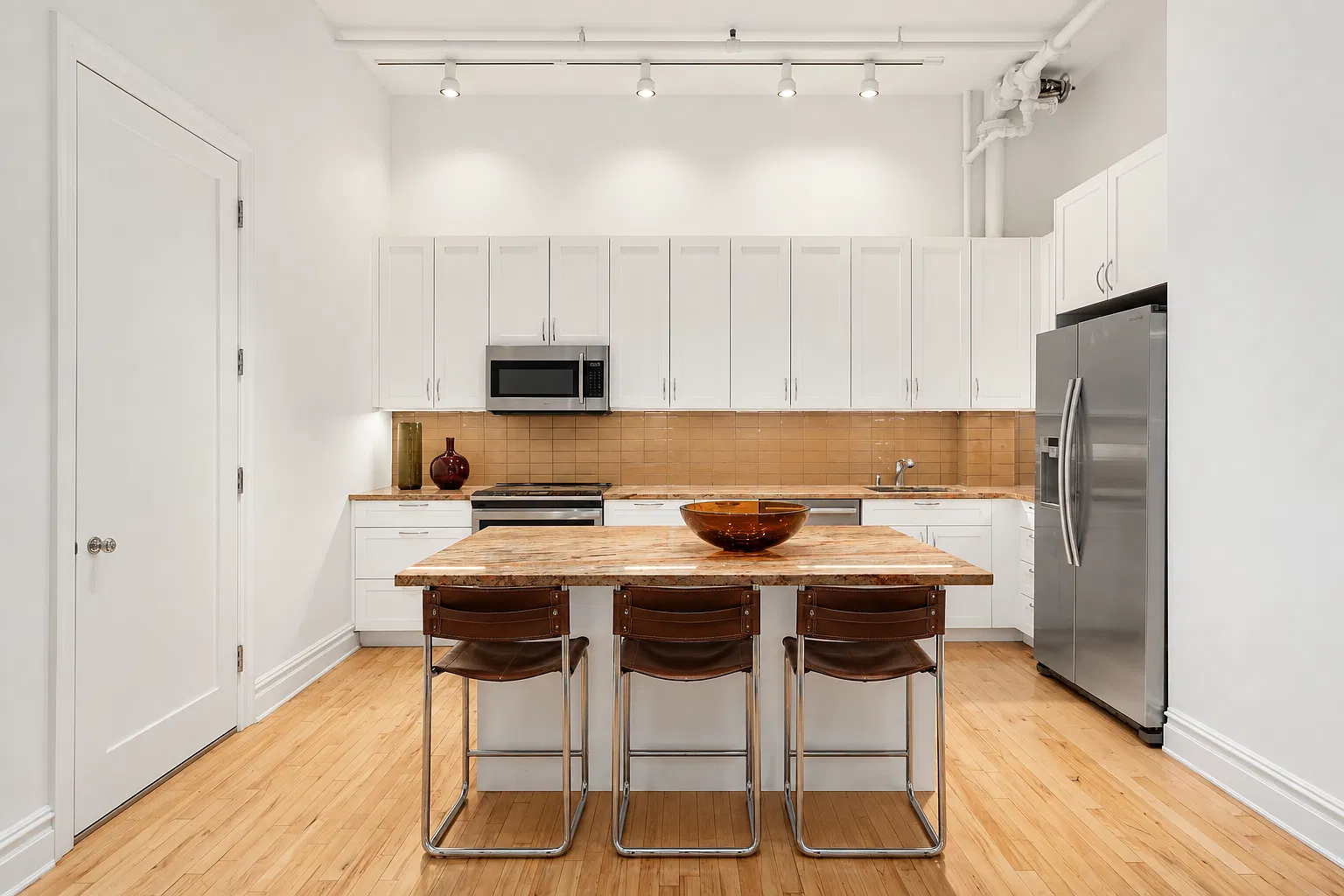 43 East 20th Street — Photo 3