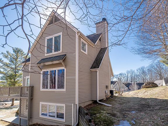 3rd image of 202 Eagle Rise Road #16