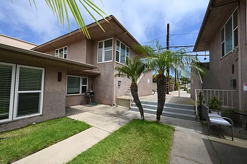 2063-79 Chatsworth Blvd Photo 1