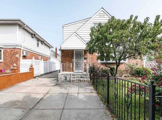 154-67 25th Ave, Whitestone, NY 11357