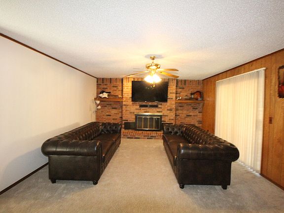 2nd image of 839 E Rockwood Street