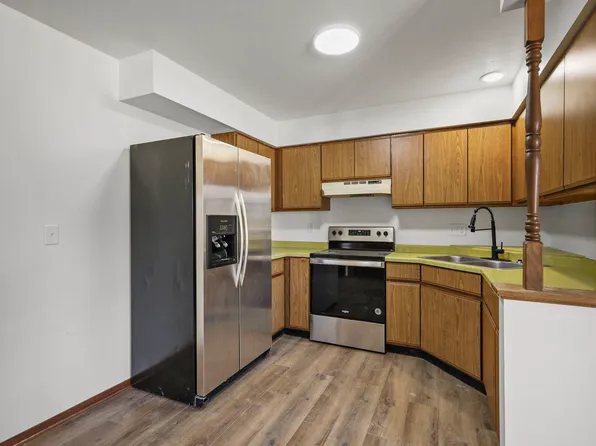 2042 Pierce St #2042, Janesville, WI 53546