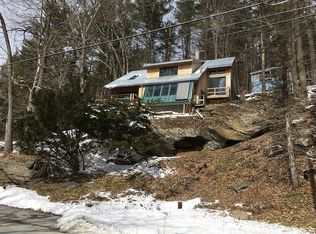 2603 N Pownal Rd, Pownal, VT 05261