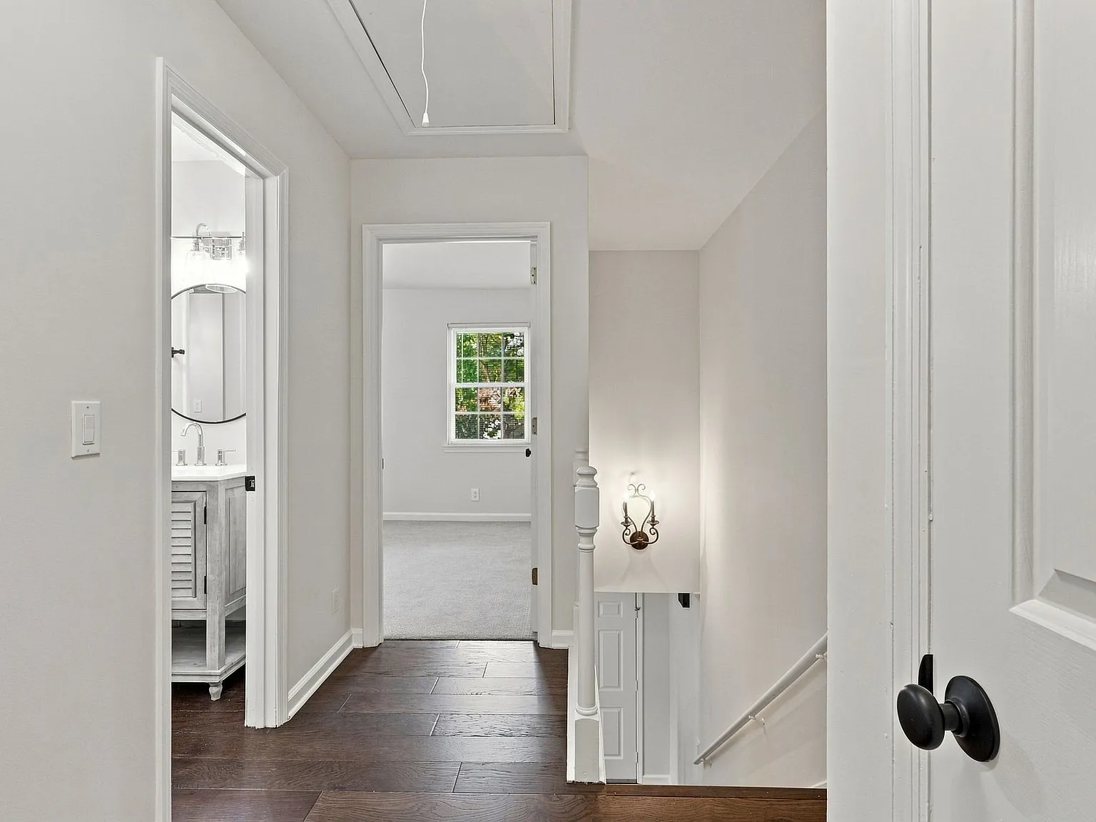 2 bed, 1.5 bath, 1224 sqft, $2,200 — Photo 3