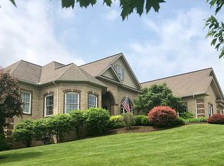 8872 Providence Pl NW, Sugarcreek, OH 44681