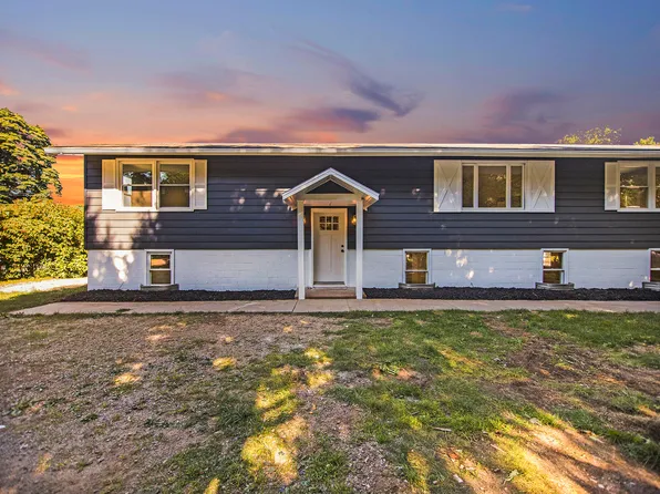 35539 Whiskey Run Rd, Mattawan, MI 49071