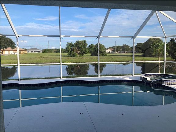 2nd image of 275 Rotonda Cir