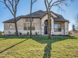 882 Shadow Valley Rd, Whitesboro, TX 76273