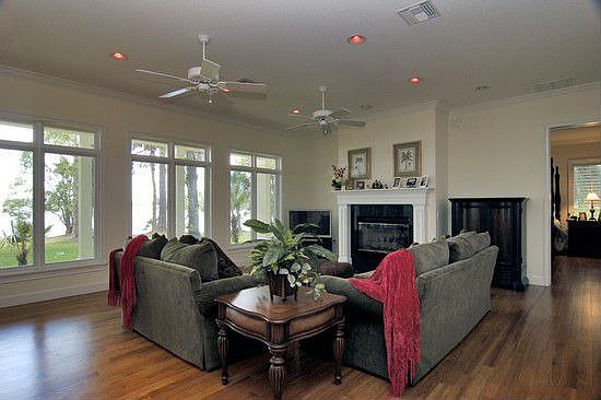4th image of 123 Lake Winnemissett Dr