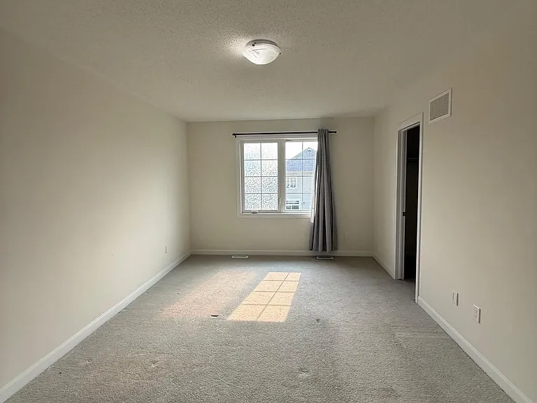 127 Oakmont Dr — Photo 31