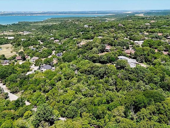 3rd image of 1896 W Belt Line Rd