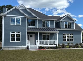 11 Earle Stewart Ln, Wrentham, MA 02093