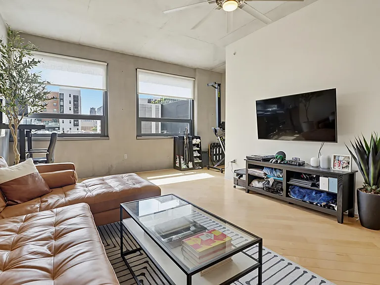 1494 Union St #302 — Photo 12