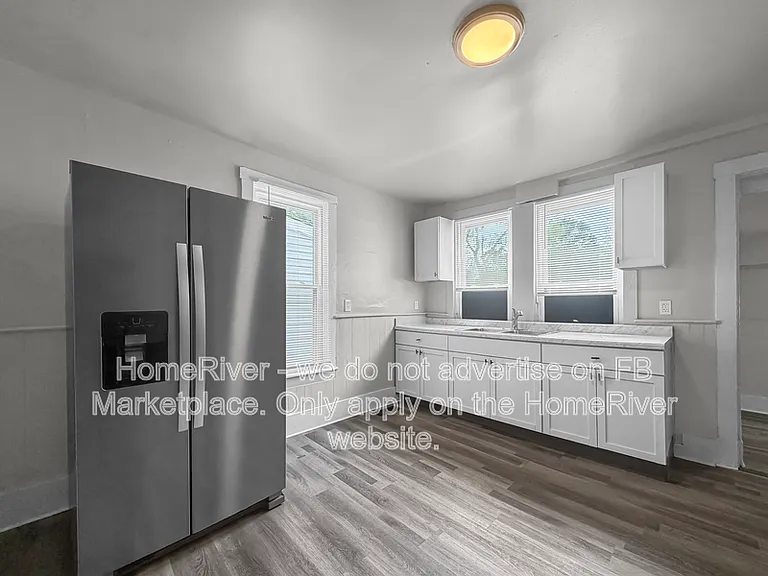 3514 Grand Ave — Photo 9
