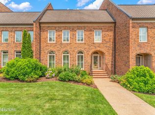 3340 Kingston Pike Unit 10, Knoxville, TN 37919
