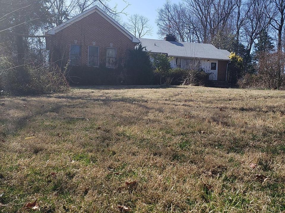 1st image of 10711 Oak Pl