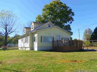 114 Edwards St, Cahokia, IL 62206