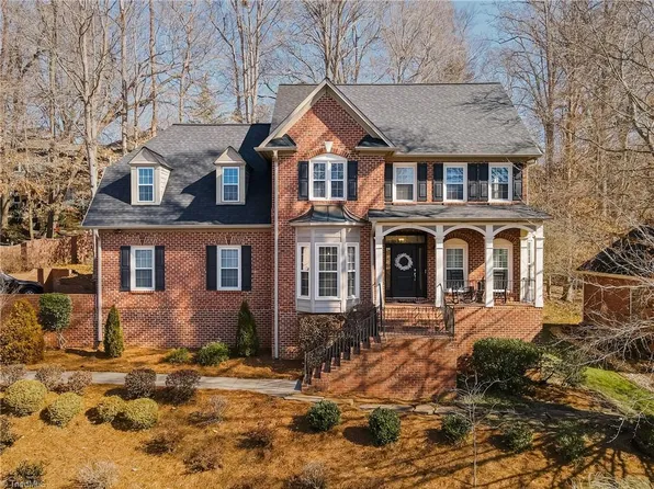 4233 Saddlewood Forest Dr, Winston Salem, NC 27106