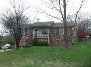 102 Forest Meadows Dr, Hendersonville, TN 37075