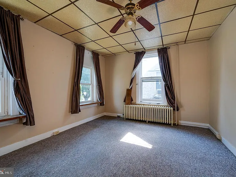 103 Upland Ave #2 — Photo 6
