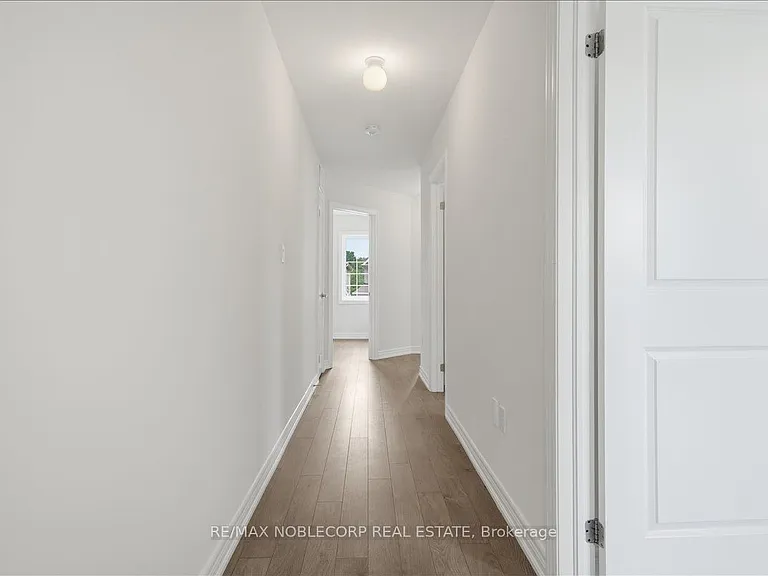 226 Bruce Cameron Dr — Photo 23