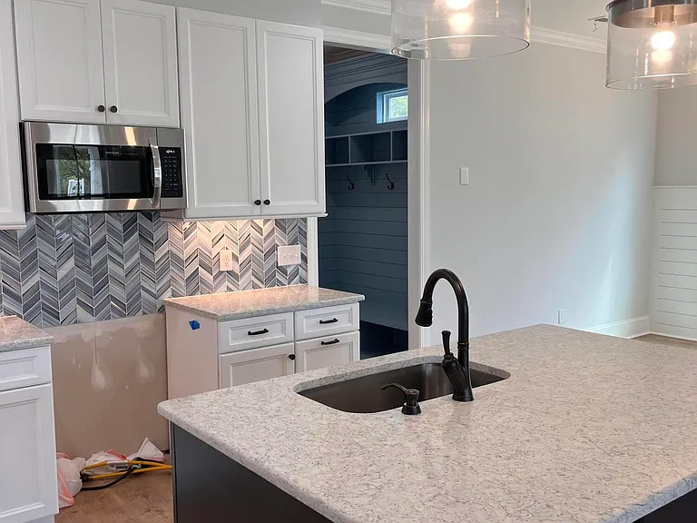 3842 W Wilson St — Photo 18